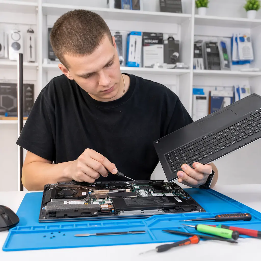 заменить клавиатуру на ноутбуке Acer в Череповце
